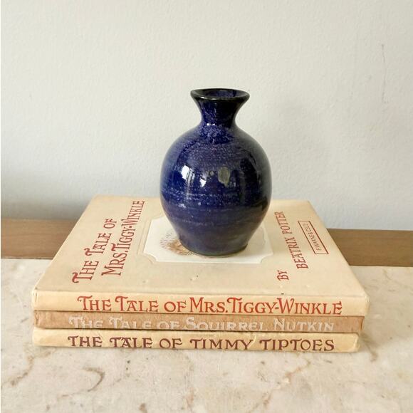 Vintage Small Round Cobalt Blue Studio Pottery Bud Vase Handcrafted Miniature - Picture 7 of 8